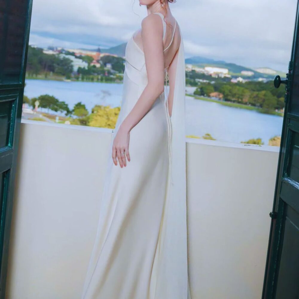 Ivory One-Shoulder Evening Gown "Luna Grace" DR834